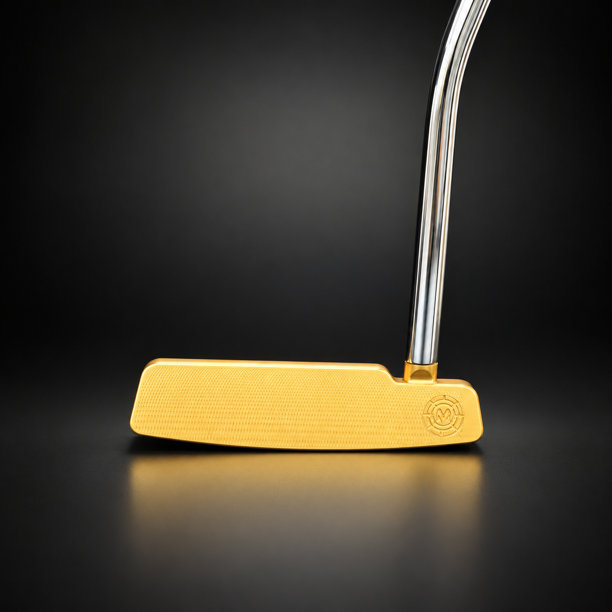 Demo Gold PVD Savannah with Fine Fly Cut and Single Aim Line